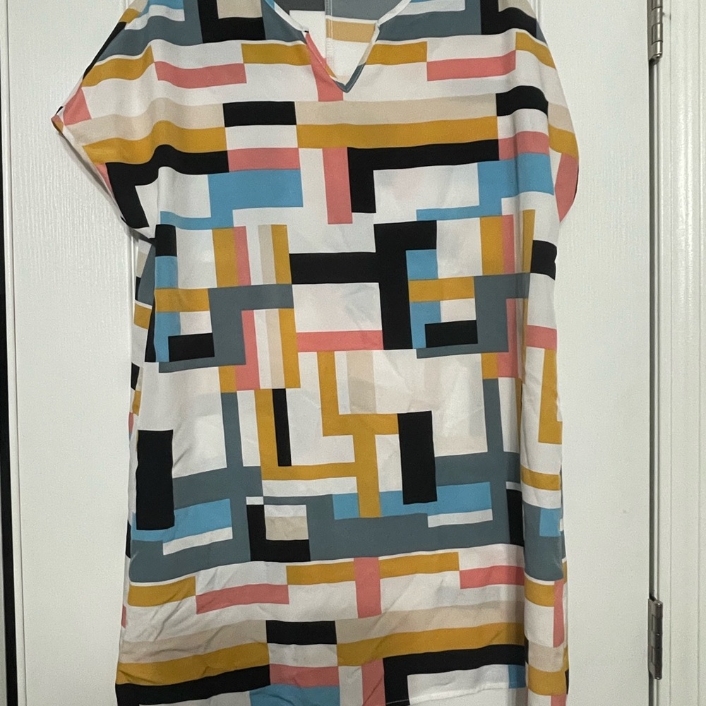 Dress, new L-XL great with leggings or as is, wrinkle free fabric